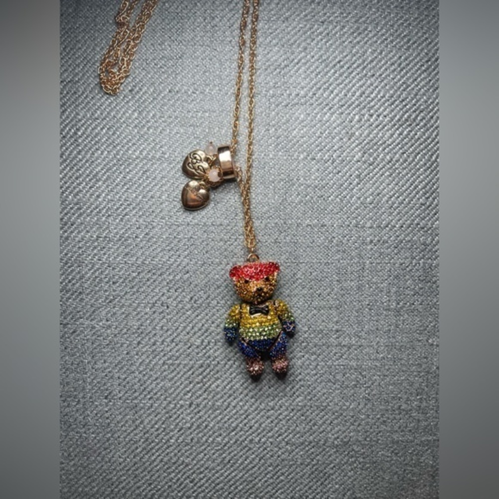 Betsey Johnson NWT Teddy Bear Bejeweled Gold Necklace 30”